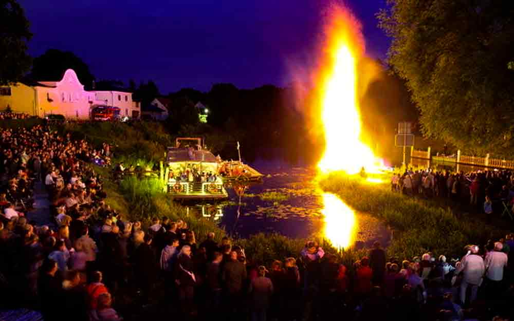 Hochzeit Sachsen-Anhalt - Freaks on Fire  Feuershow & Lichtshow
